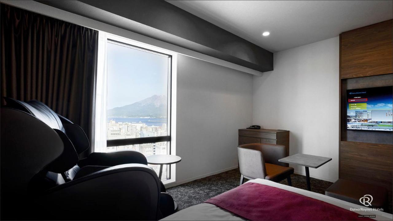 Daiwa Roynet Hotel Kagoshima Tenmonkan Premier - Former Daiwa Roynet Hotel Kagoshima Tenmonkan Exteriör bild